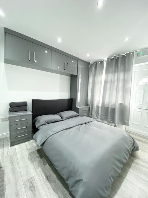 Modern Studio Near Nec With Free Parking - Prime Location Sheldon  Exterior photo